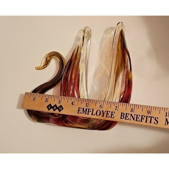 Art Glass Swan Napkin Holder Reds Browns Sooner Style Elegant Statement - Picture 11 of 11